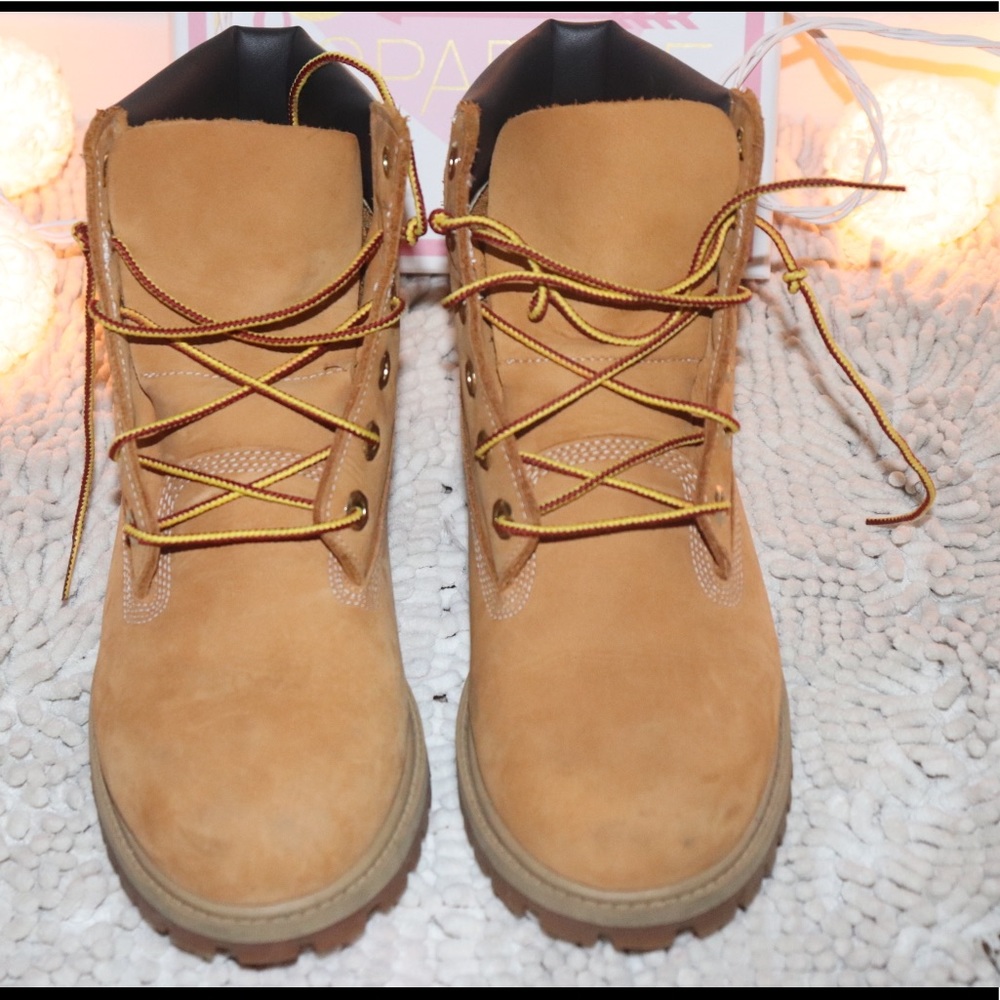 JUNIOR 6-INCH PREMIUM WATERPROOF BOOTS || Size 6